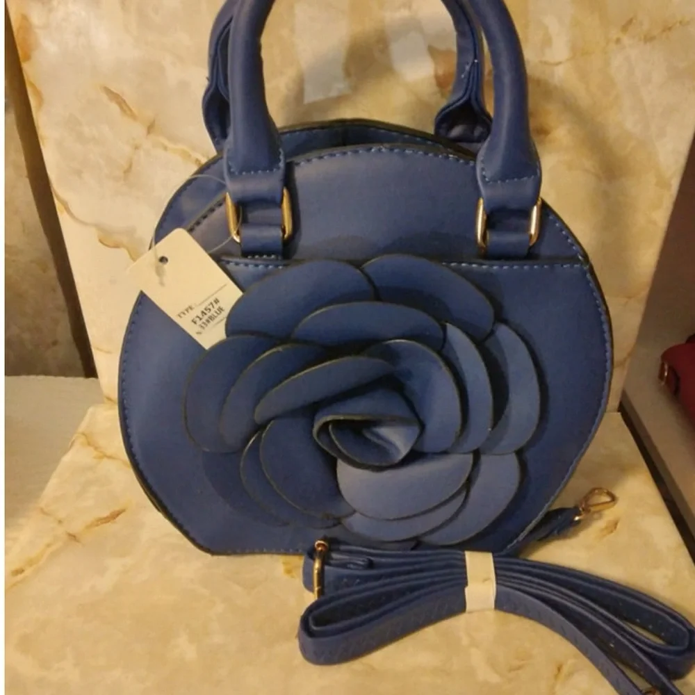 The Blue Rounded Rose Handbag - Picture 2 of 5